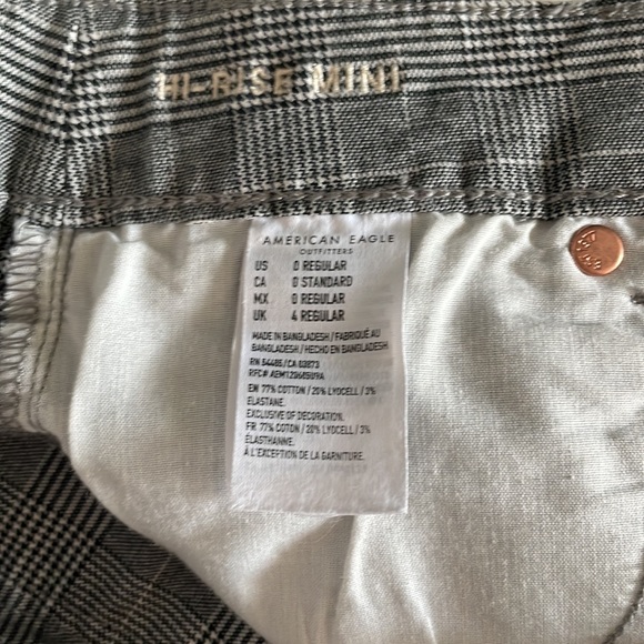 American Eagle Hi-Rise Mini Skirt - Picture 3 of 4